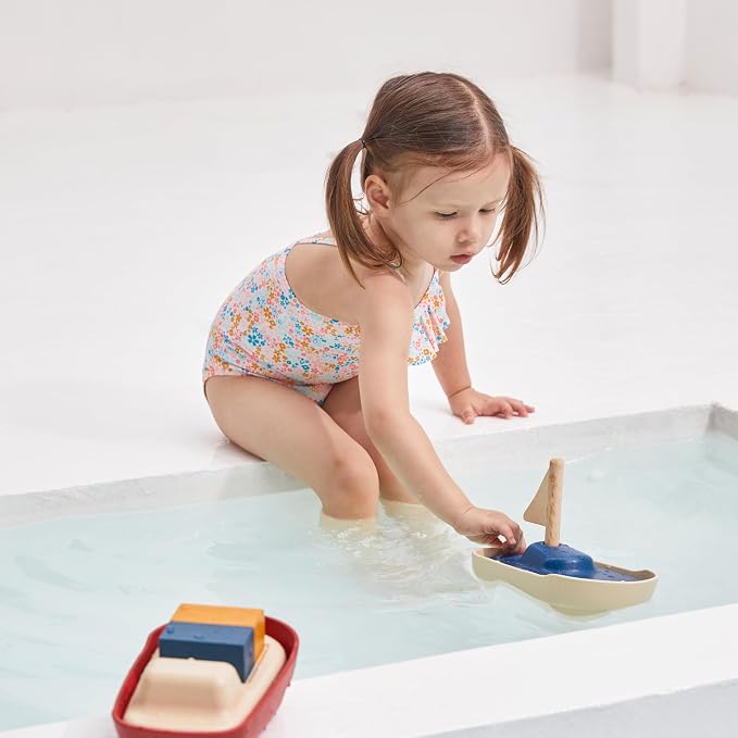 PlanToys® Sailboat Wooden Bath Toy, Eco-Friendly Floating Boat for Kids | wooden sailboat, floating bath toy, fine motor skill, imaginative play, water play, bathtub pool fun, birthday gift, kids tod
