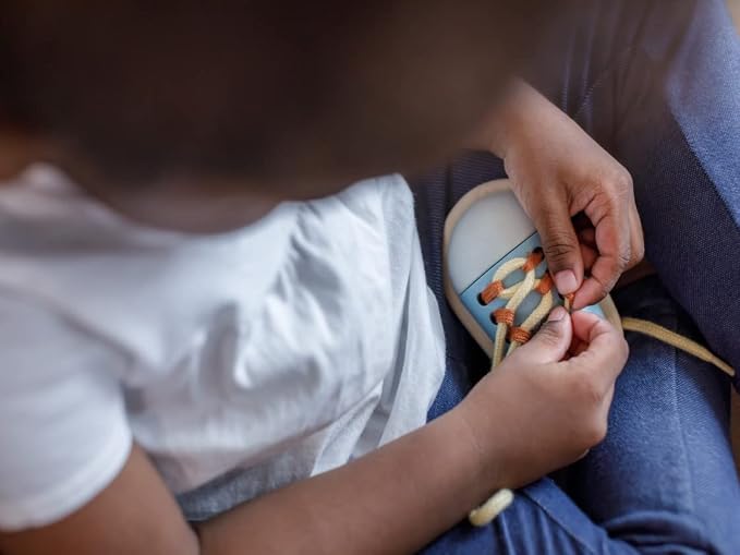 PlanToys® Wooden Shoe Tying Practice Toy for Kids | Montessori Lacing Activity for Toddlers & Preschool | Learn to Tie Shoelaces | Travel-Friendly Educational Toy