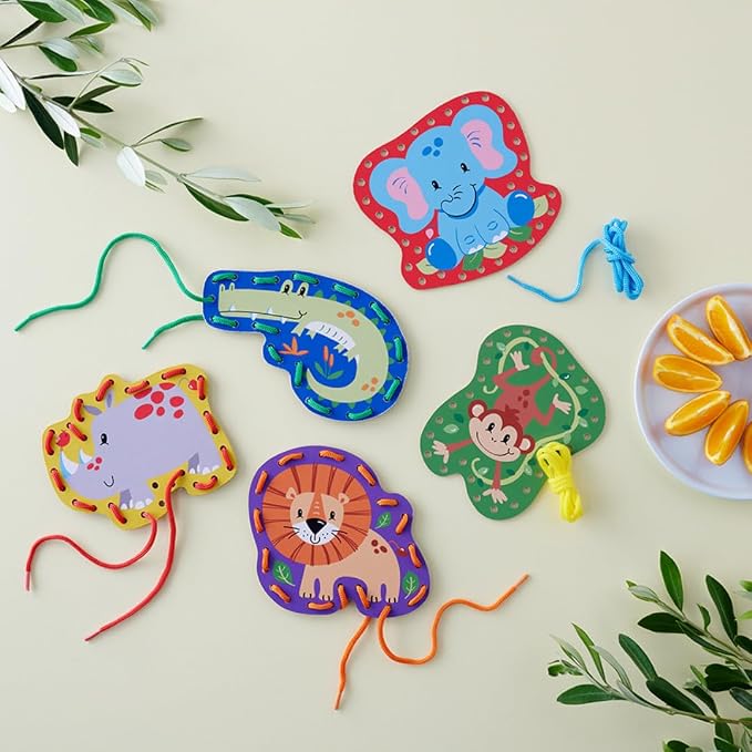 Serabeena Lacing Cards for Kids Ages 3-5 - Safari Animals | 5 Cards | Screen-Free Safari Lacing Cards Ages 3-5 - 5 Animals, 5 Laces & Storage Box - Hand-Eye Coordination Toy