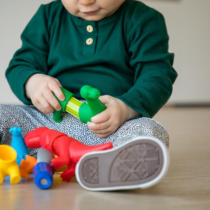 SmartMax My First Dinosaurs Magnetic Building Set STEM Learning Toy Ages 1-5