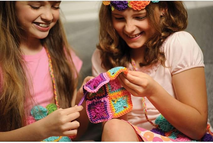 4M Knitting & Crochet Kit for Kids Ages 8-12 – Learn to Knit with French Knitting Reel, Crochet Hooks, Yarn, Scarf & Handbag Projects, Beginner Craft Set for Girls and Boys, STEM Arts & Crafts Gift