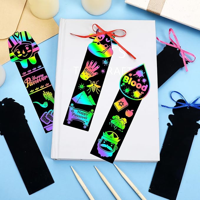 JUNEBRUSHS 30Pcs Passover Scratch Bookmarks, Rainbow Magic Scratch Paper Art Passover DIY Craft Kit for Students Classroom Activity Party Favors