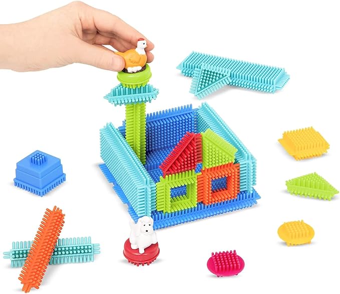 Battat Bristle Blocks Deluxe Builder Case, 113-Piece Building Toy, Playset | STEM interlocking building blocks with family and animal figurines in a reusable carrying case for storage and take-along