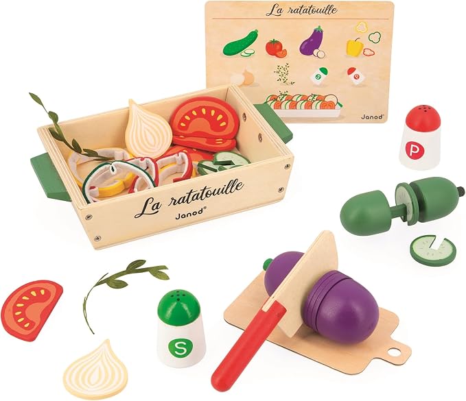JANOD Ratatouille J06626 J06626 Set of 32 Kitchen Accessories with Recipe, Utensil and Imitation Vegetables, FSC Wooden Toy, Ages 3 and Above, Multi-Coloured