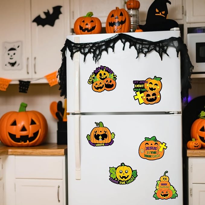 Halloween Coloring Arts Crafts Kits - 30Pcs Halloween Pumpkin Color Your Own Magnets for Kids Christian Blank DIY Coloring Magnets for Fall Party Fridge Refrigerator School Classroom Activities Decor