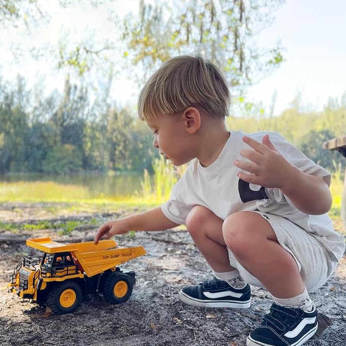 9-Channel RC Dump Truck Toy | 1:18 Scale Construction Vehicle with Working Bed, Lights & Sounds, All-Terrain Tires, 100-Min Rechargeable Battery, 2026 New STEM Birthday Gift for Kids 6-12 & Adults