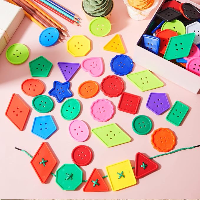 Taiyin 400 Pcs Big Bright Buttons Craft 1.2 Inch Kids Vivid Colors Large Buttons Plastic Assorted Cute Shape Colorful Toys for Arts, Crafts DIY Projects
