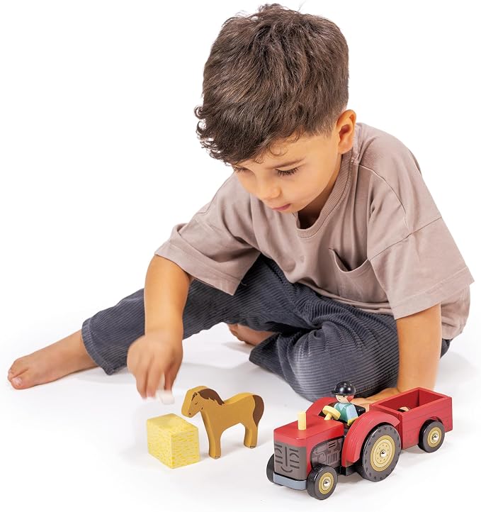 Tender Leaf Toys - Farmyard Tractor - Wooden Tractor Toy with Removeable Trailer, Animals and Accessories - Open-Ended Play Toy, Farm Pretend Play for Boys and Girls - Age 18m+