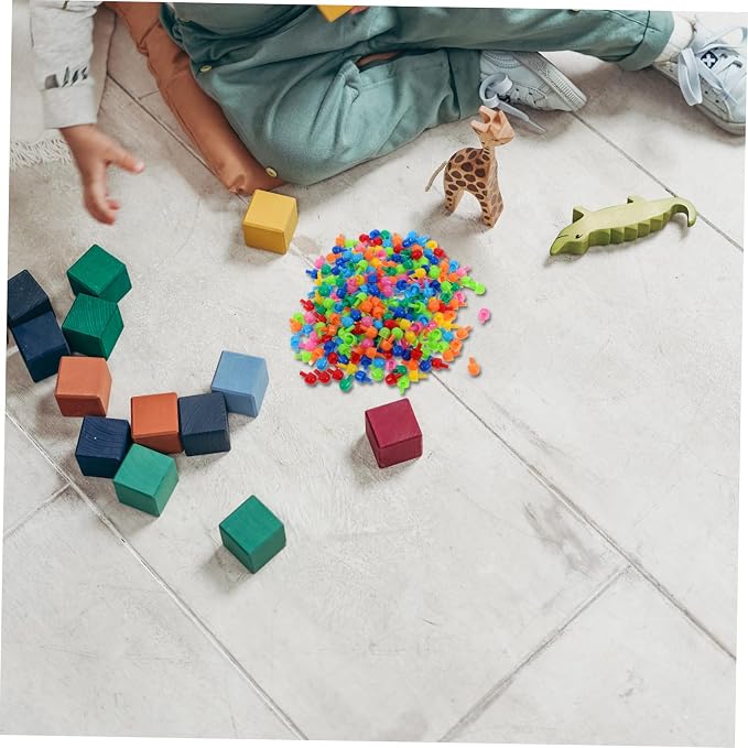 Totority DIY Mushroom Nail Toys 592pcs Puzzle Nails Boys and Girls Pegboard Fine Motor Development Educational Building Bricks Safe Sturdy Construction