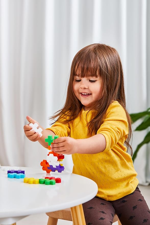 Plus-Plus - BIG Rainbow Tube 15 Pieces - Creative Educational Game for Children 1 Year+ - Fun Activity, Colorful Construction, Educational Gift