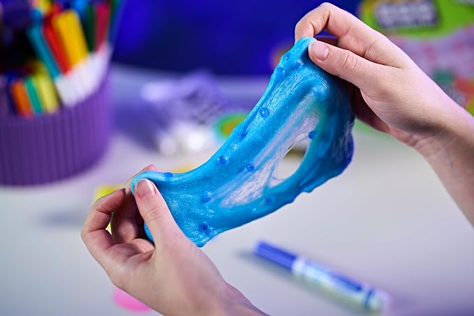 Crayola Satisfying Goo Making Kit, Slimy DIY Craft for Kids, Sensory Fidget Putty, Less Mess Activity, Includes Mix Pouches & Mix Ins, Gift for Kids, 6+
