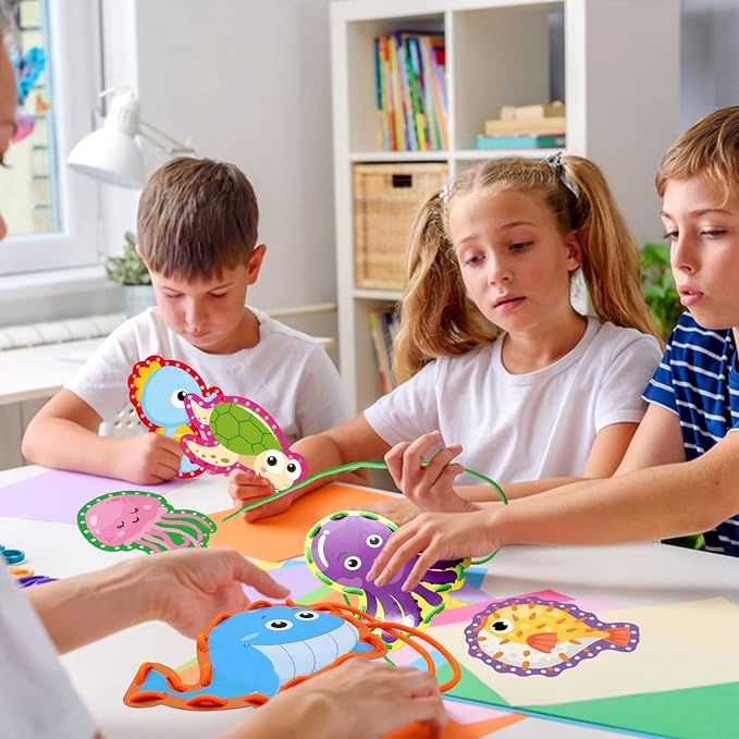 Sea Animals Lacing Cards Sewing Cards For Kids 12 Pack Shark Whale Ocean Theme Party Decor Double Sided Cardboard Lacing Playing Games for Preschool Home Developing Imagination Education Supplies