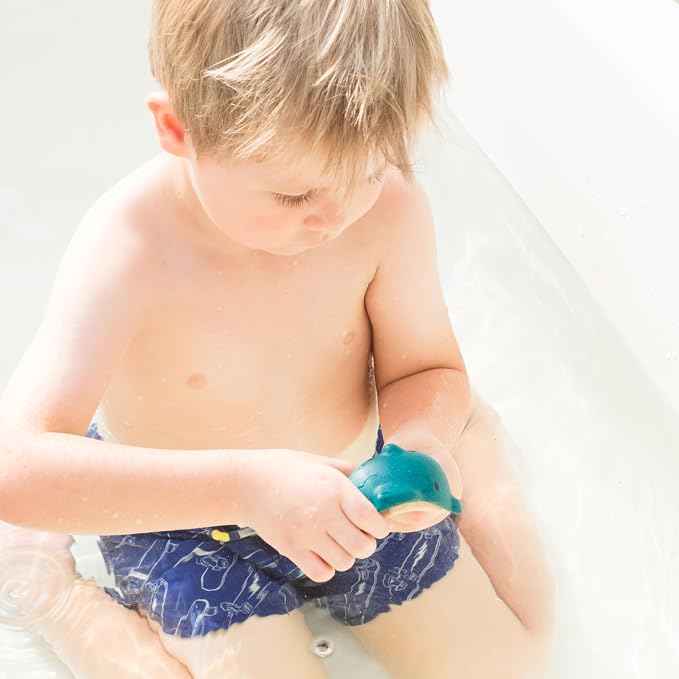 PlanToys® Sea Life Bath Set Wooden Montessori Water Play Kids Toy Ocean | wooden sea life bath set, montessori tactile water play, fine motor sensory exploration, cause effect learning, kids toy