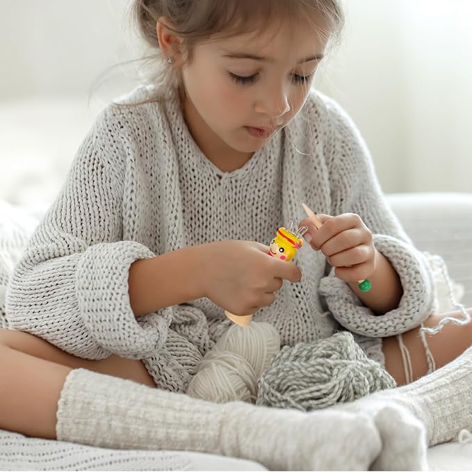 SHINEOFI Wooden Yarn Knitting Spool Toy, DIY Knitting Doll for Kids and Adults, Multi-Purpose Weaving Tool with Needle