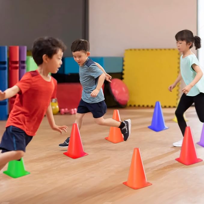 31 PCS Christmas Carnival Games, 3 in 1 Indoor Outdoor Bean Bag Ring Toss Games for Kids Birthday Party, Plastic Soft Cones Yard Lawn Game for Family Party Kid's Gift
