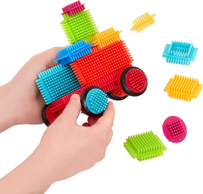 Battat Bristle Blocks Basic Builder Case, 50-Piece Building Blocks, Playset | Interlocking bristle building blocks with 12 functional wheels and reusable carry case for storage and travel, 2+ Years