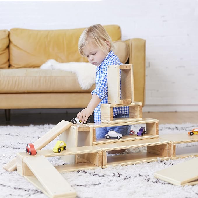ECR4Kids Hollow Wooden Building Block Set, 18-Piece, Natural | Durable hardwood, GREENGUARD Gold Certified, 18 months +, STEM learning, motor development, rounded edges, classroom/playroom