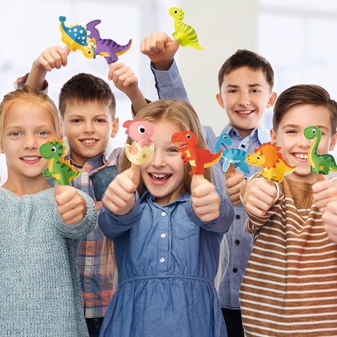 COcnny Dinosaur Finger Puppets Craft- 11pcs Dinosaur Felt Finger Puppet with Jungle Bag Set Making Crafts Kit for Kids, Make Your Own Story Telling Toys, Role Play for Boys Girls Toddles Ages 3-8