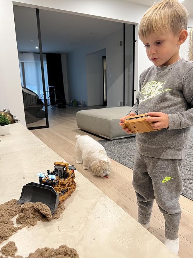 KIDMARKT Metal RC Bulldozer Toy for Kids | 9-Channel Remote Control Track-Type Tractor with Lights & Sounds, Realistic Construction Vehicle Toy for Boys Ages 3-12, Rechargeable Gift for Birthday 2026