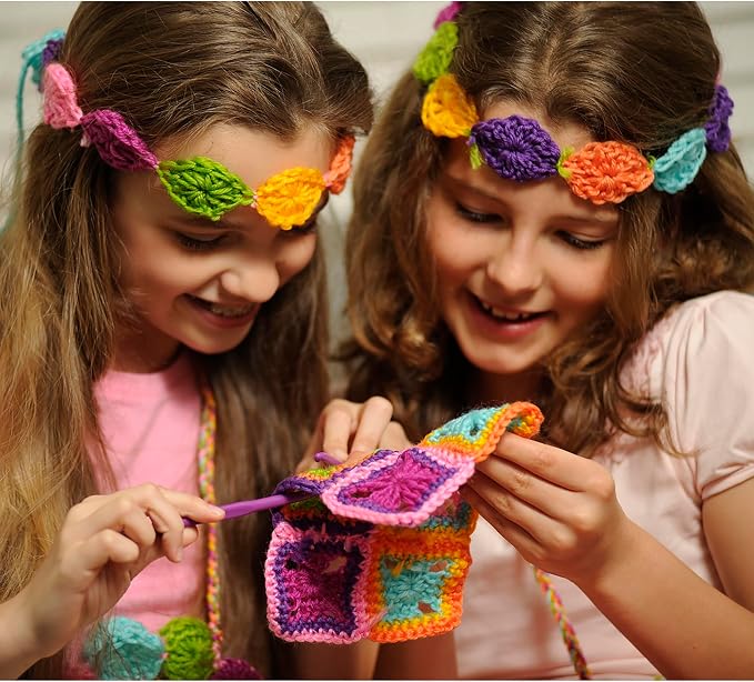 4M Easy-to-Do Crochet Kit - DIY Knitting Set for Beginners & Kids Ages 8+ | All-in-1 yarn craft kit includes hooks and materials to create a mini bag, coasters, and placemat with ease