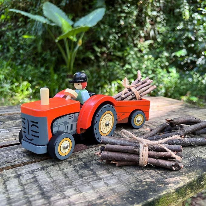 Tender Leaf Toys - Farmyard Tractor - Wooden Tractor Toy with Removeable Trailer, Animals and Accessories - Open-Ended Play Toy, Farm Pretend Play for Boys and Girls - Age 18m+