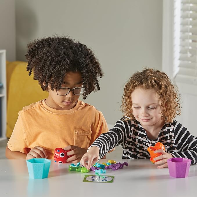 hand2mind Grab that Monster Fine Motor Activity Set, Ages 3+ | Occupational Therapy Toys, Fine Motor Skills Toys for Toddlers, play Therapy Games for Kids, Preschool Learning Activities