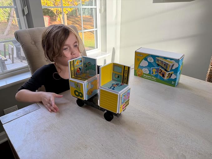 CreateOn “Sesame Street” Toy, Magnetic Kids’ Building Toys from “Sesame Street” Books, School Bus Magnet Tiles, Educational Toys for Ages 3+, 15 Pieces