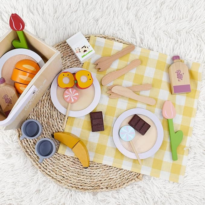 Pillowhale Wooden Picnic Basket Play Food Set – 21 PCS Pretend Kids Kitchen Toy with Blanket, Cutting Fruit & Dual Place Settings – Imaginative Outdoor Role-Play Gift for Toddlers Ages 3+