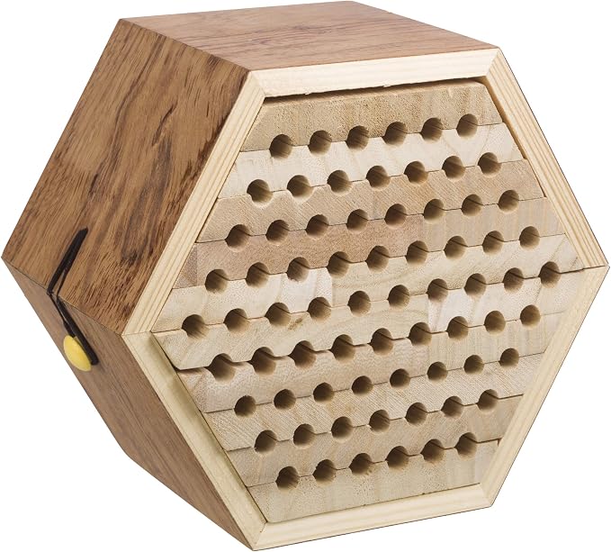 Toysmith Beetle & Bee Solitary Habitat Kit, Wooden Outdoor Science Toy | Kids Outdoor Toy, Bee House Craft, Garden Kit Learning, 13 FSC Wood Pieces, No Glue Hardware, Age 8+ Pollinator Activity