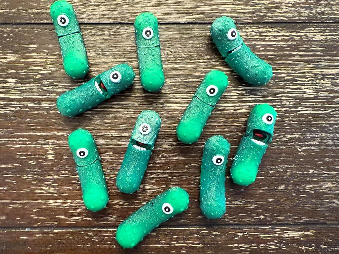 Tickle Pickle Fidget Toy - Pickle Fidget - Fidget Toy (Cyclops)